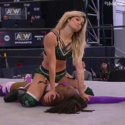 Tay Conti AWESOME Pin 😍🥵 (AEW Dark Elevation)