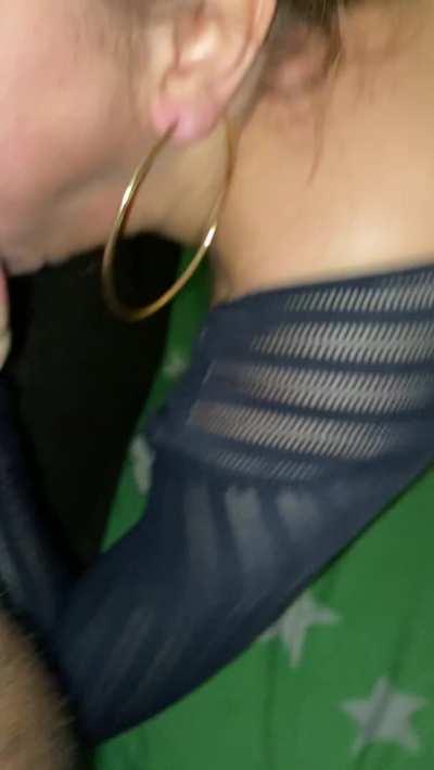 Im not a party girl but this one made me stay