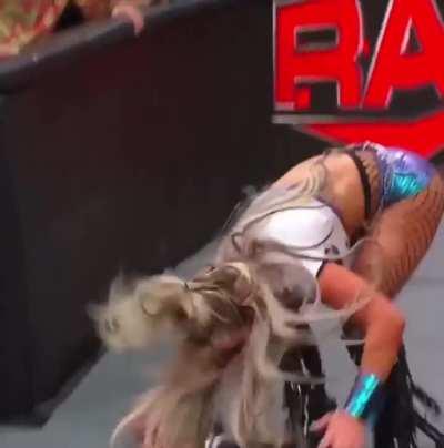 Becky and liv in fishnets 😍😍😈🍑🍑