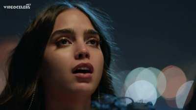 Melissa Barrera - Vida (2019) S2 E8