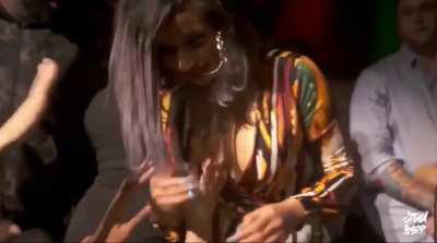 Cardi B Letting Some Fans Grope Her Tits at a Concert