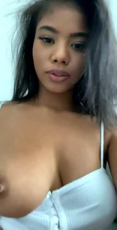 Titty Tuesday (Nia Nacci)