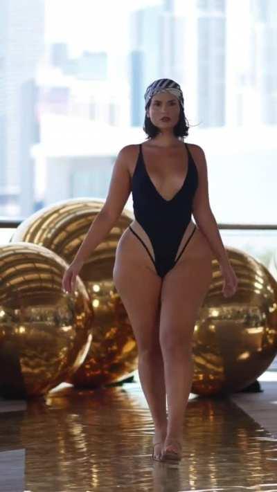 Claudia Martinez (Miami Swim Week, 2023)