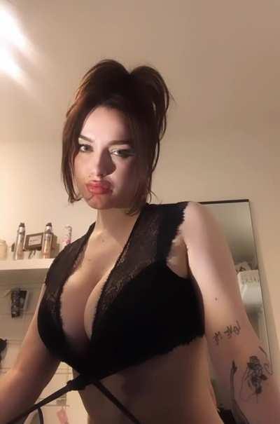 Cum get a taste of my tits