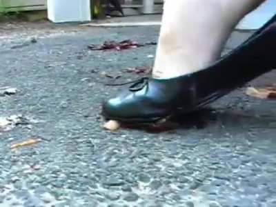 A Black Flats Crunch