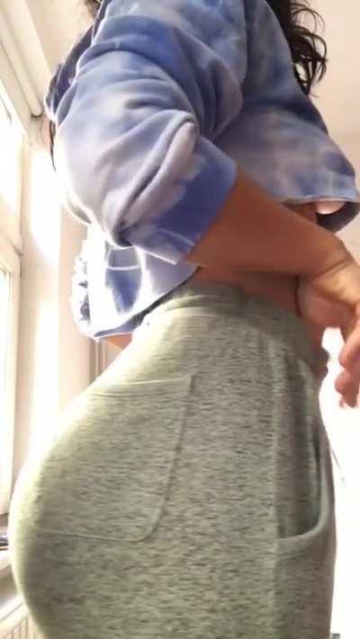 I’m verrrry subtle when I want your attention ☺️