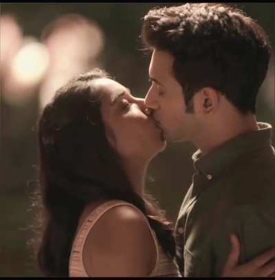 Prajakta's Kissing skills will melt you 🥵