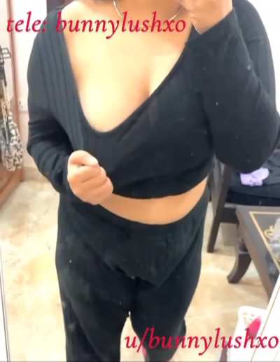 Thin fabric. Hard nipples. Winter teasing at its finest 😈