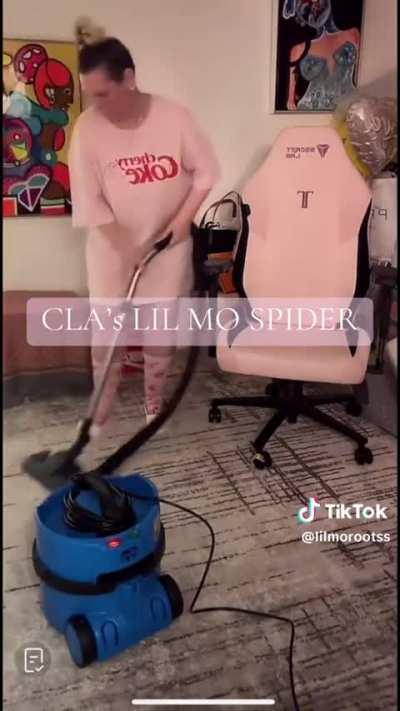 Proof she reads in here😂