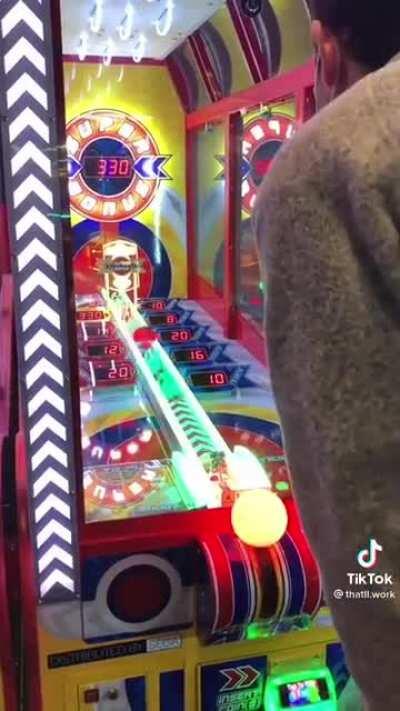 Omg he’s like Hawkeye