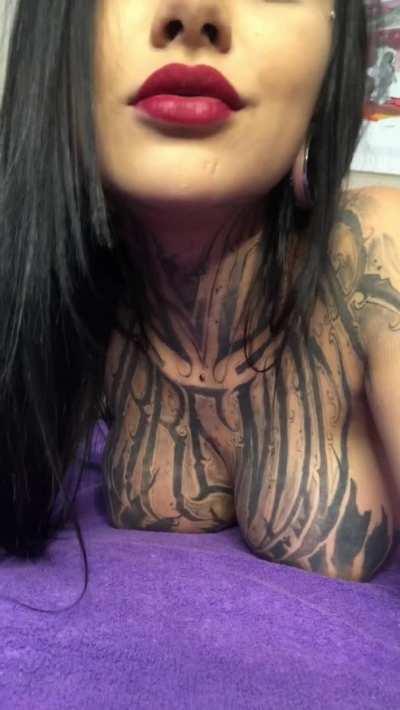 A exotic fuckdoll to cheer your mood up 💜