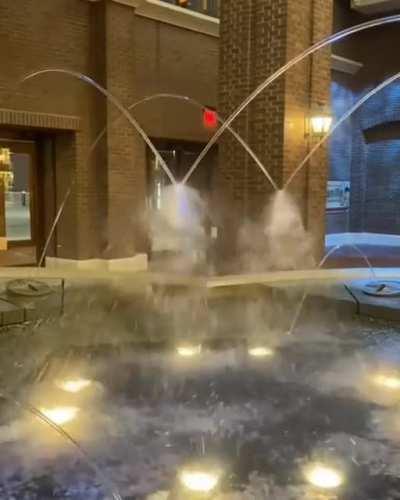 Perfectly Synced Fountain