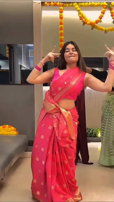 (# 682) bhabi performs chammak challo