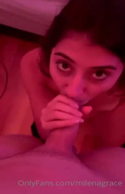 EcargAnelim white dick suck