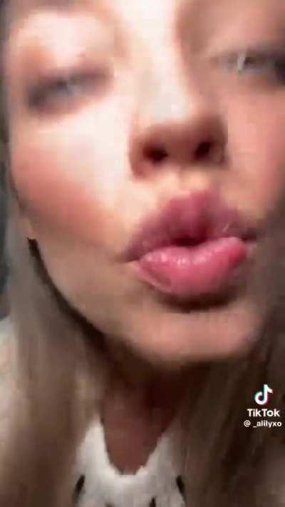 this is your u ❤️😘