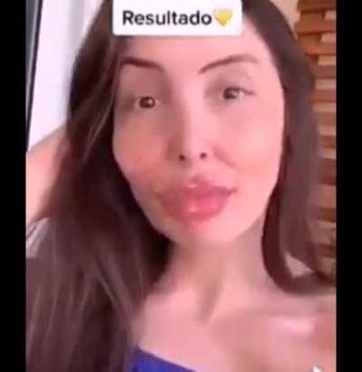 A mulher gastou dinheiro para ficar desse jeito KKKKKKKK