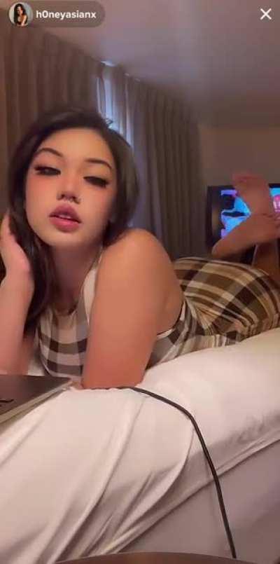 h0neyasianx on tiktok