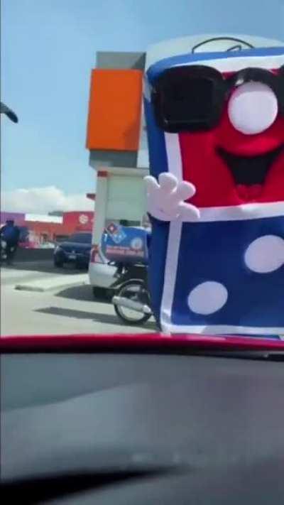 Domino’s straight shootin’