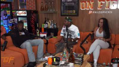 Wtf is t tell talking about?? I’m just making immense eye contact with 🍓