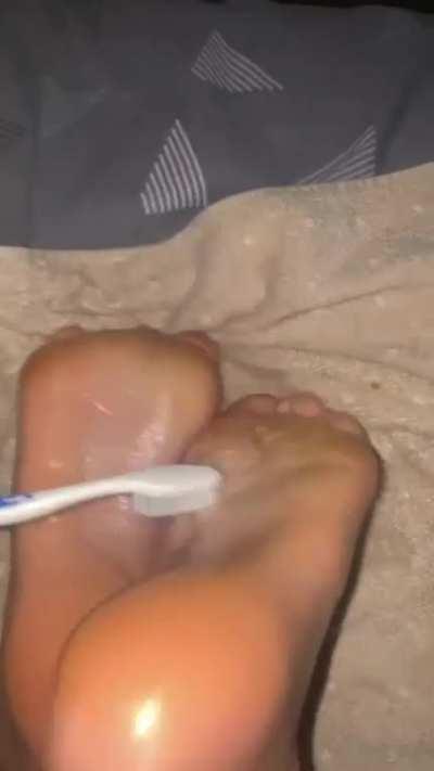 Tickling makes 18 Year Old INSANELY HORNY! OC AMATEUR