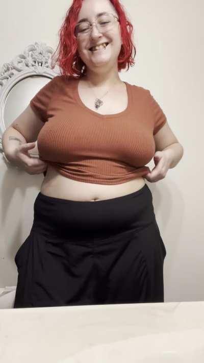 No make up needed for this titty drop