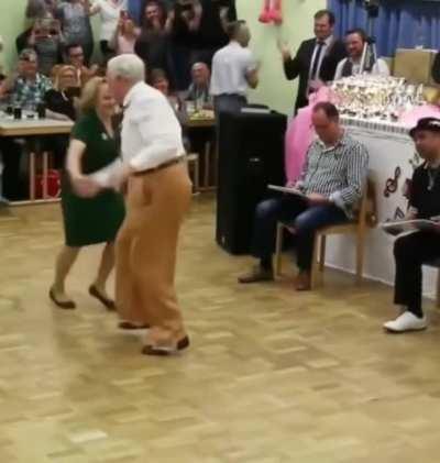 This old couple dancing like they are 20 years old!