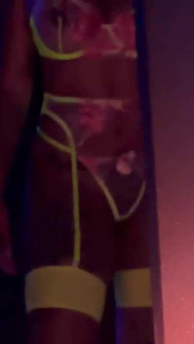 Feliz sábado ricuras