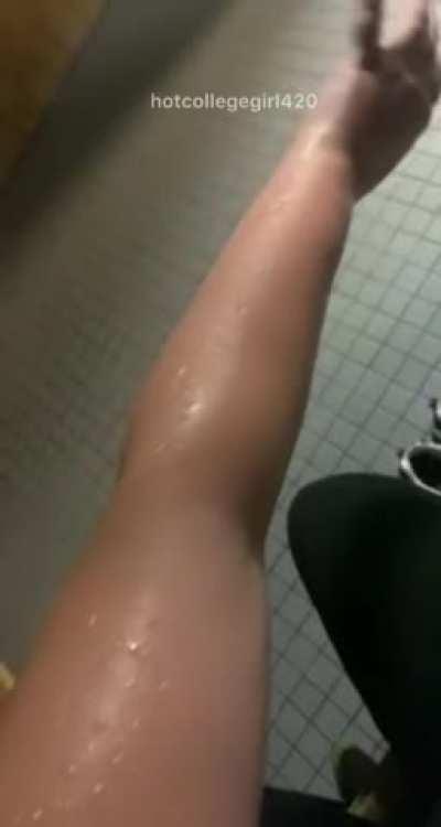 180 degrees is my sweet spot, my happy place. My skin is crying tears of joy. It’s the only time my feet aren’t blocks of ice, they get the warm tinglies. It makes my whole body relax