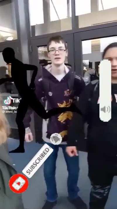 jay easy ain't drop yet 😡