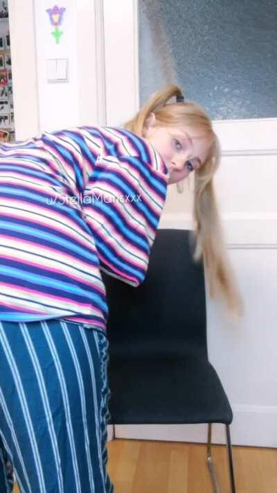 Who Like Magic Trick ? ( more Of Her Magic Trick In The Comments )