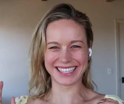 Brie Larson's pretty face needs so much cum