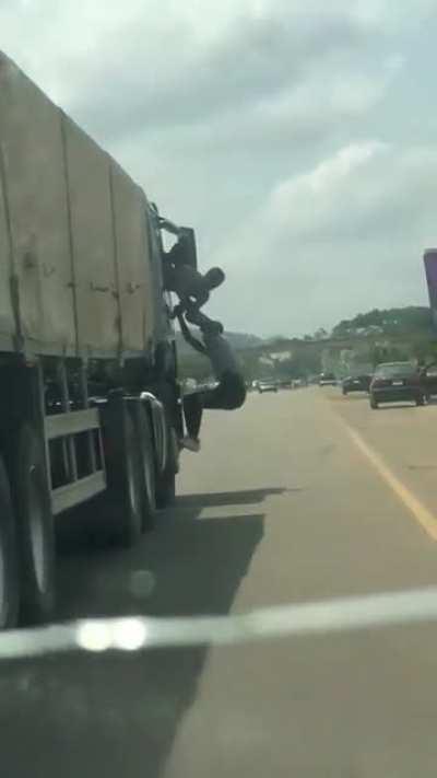 Things that happen in Nigeria.