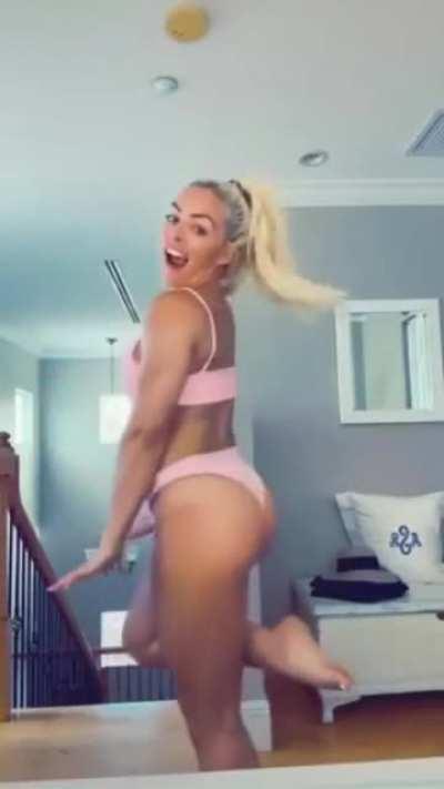 Mandy Rose Tik Tok