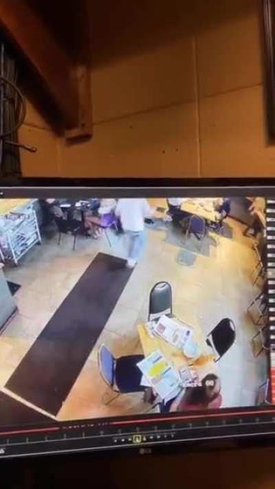 Похоже ходить это не её.