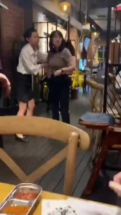 This Chinese woman yelled at me, threw lettuce at my girlfriend because I’m a foreigner