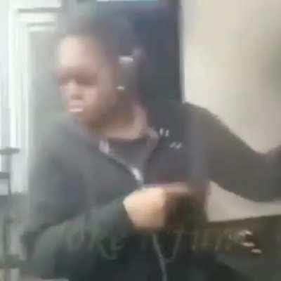 Idiots with guns 🤣