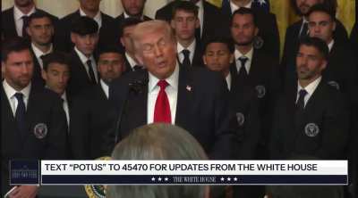 Messi aplaude el discurso de donald trump  cuando este destaca a las fuerzas armadas norteamericanas como 