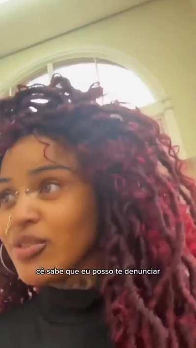 estou sendo MT invasivo postado esse vídeo dela😔😌