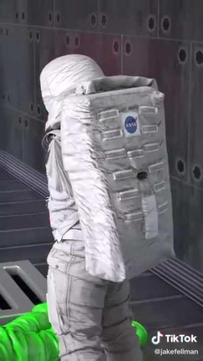 White is acting Susp