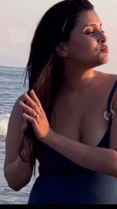 Mannara Chopra amazing cleavage and wide armpits in blue swimsuit