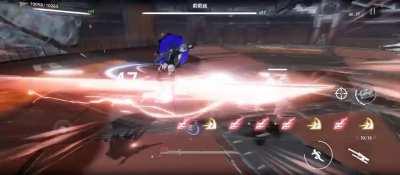 Name other mobile game that has this combat fluidity and intensity in the mobile market right now, I'll wait...