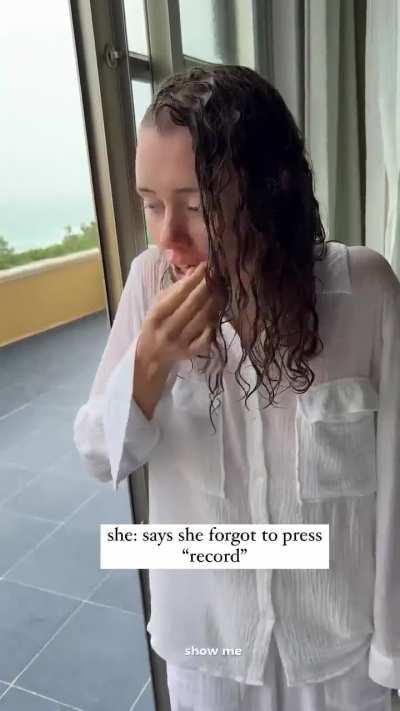 Elena pranking her sister by telling her she didn‘t record the video of her standing in the rain