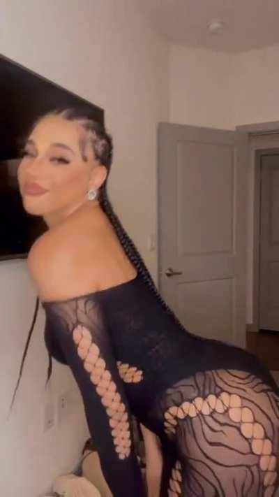 It's so hard to find her stuff.