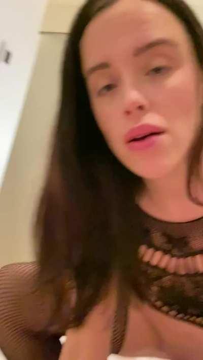 Cum hard on him 🤤