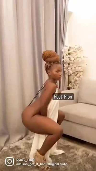 #Repost @damsels.hub @download.ins --- 1 of 1 😌. Describe her using emojis 😻🍒 @post.rion.backup 🖤