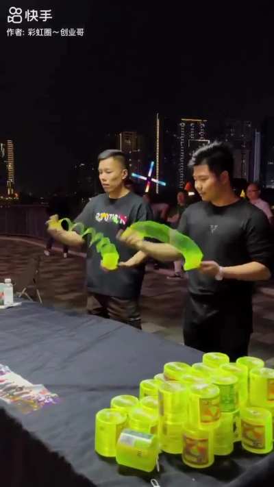 Spring Coil Toy's physics is interesting and can perform a number of tricks, such as traveling down a flight of stairs or creating such a mesmerizing coreographical show.