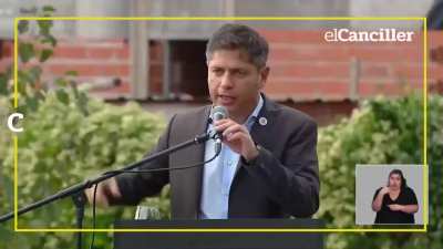 Axel kicillof dijo que en pleno discurso que la motosierra se tiene que quedar afuera de Buenos Aires : "Si votan a los candidatos de milei nos va resultar pr&aacute;cticamente seguir as&iacute; la provincia"