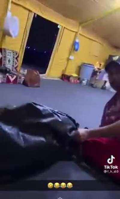 пока казахи хоронят коня, Афганистан живёт своей жизнью