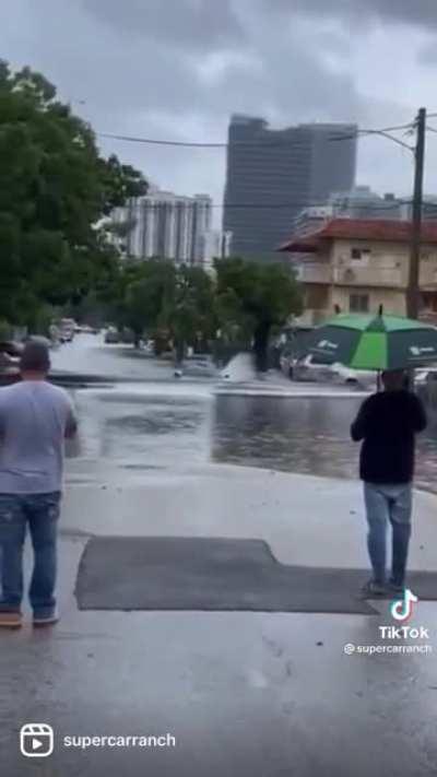 He is another angle of the scuba diving C8