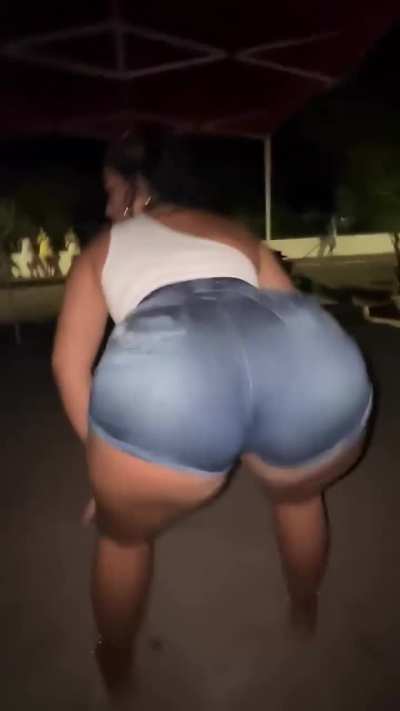 🍑😋🤤